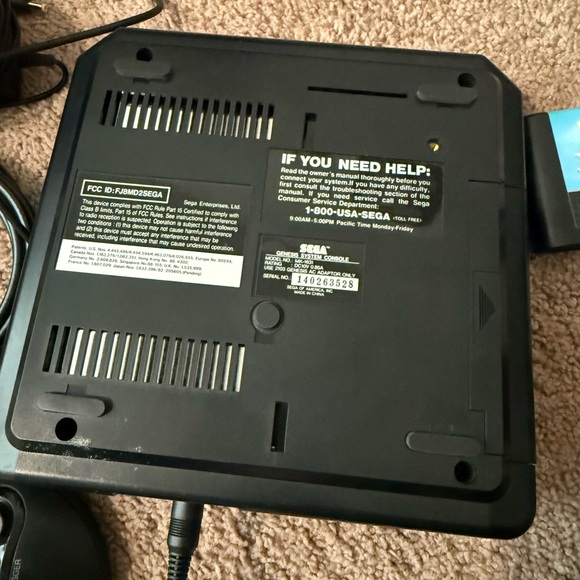 Genesis Black Console with Controller - Picture 6 of 8